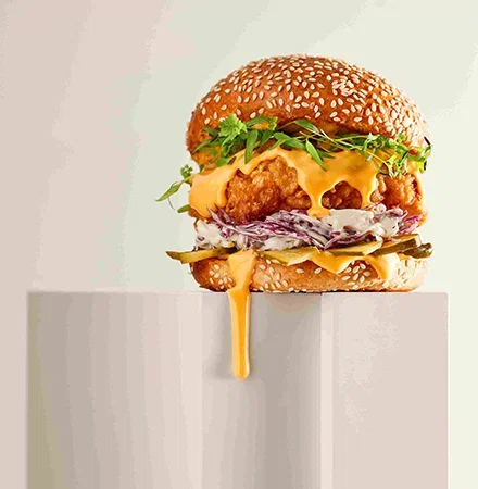 Бургер с острой курицей Кентукки