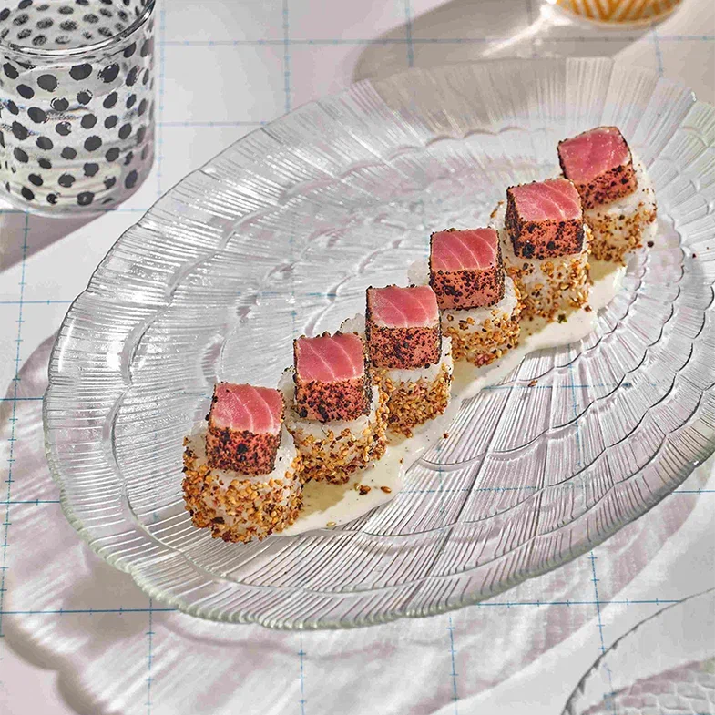 Ролл с тунцом