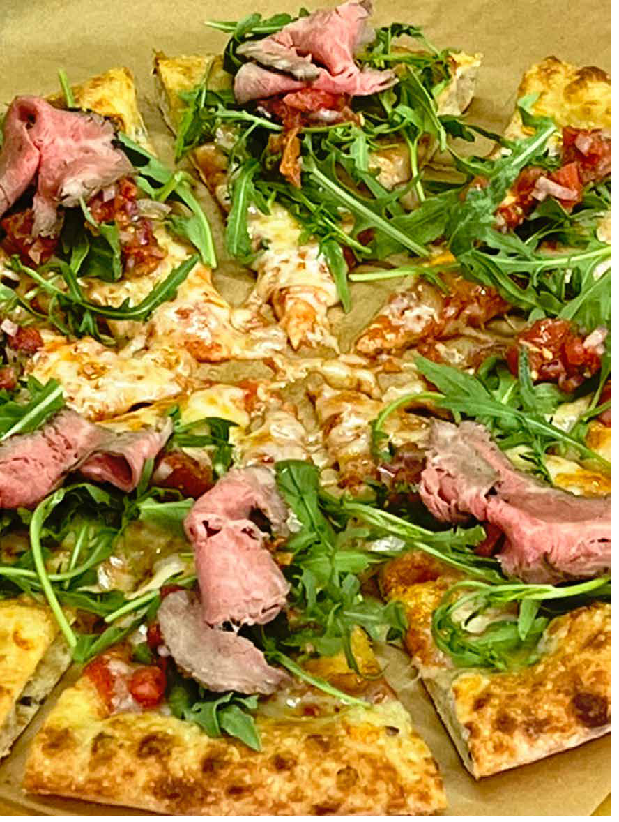 Пицца с ростбифом