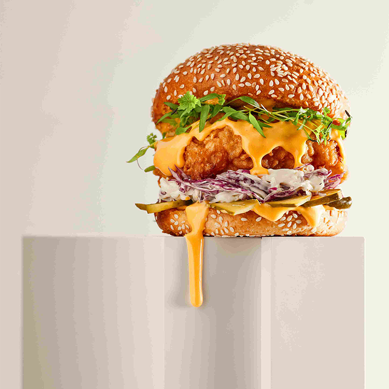 Бургер с острой курицей Кентукки