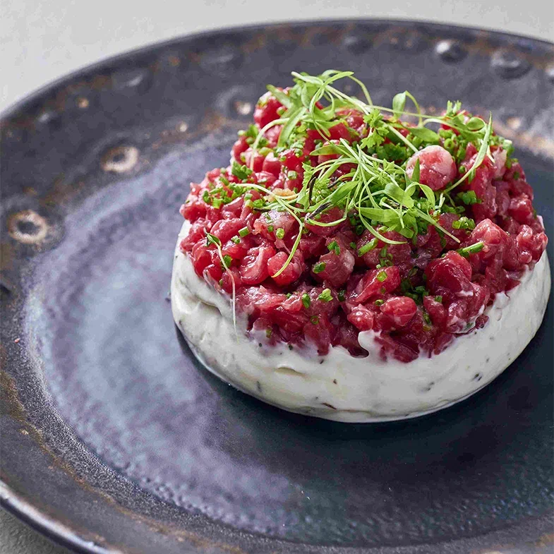 Тартар с сыром Blue cheese